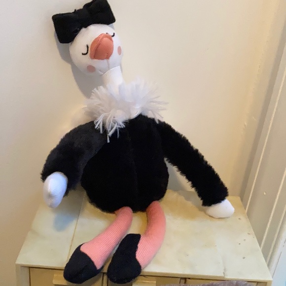 Pillowfort Ballet dancer OSTRICH Plus with bow mini New without Tags - Picture 1 of 8